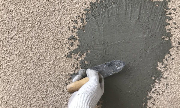 神戸市北区での外壁塗装専門職人のペイントプロ 木村塗装は下地処理にこだわります