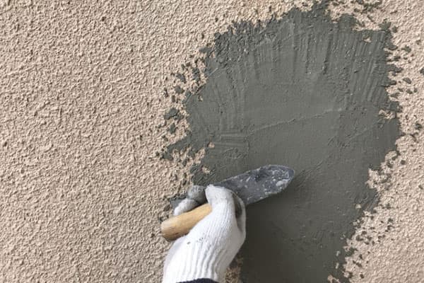 ひび割れ（クラック）補修｜外壁塗装の下地処理の種類について